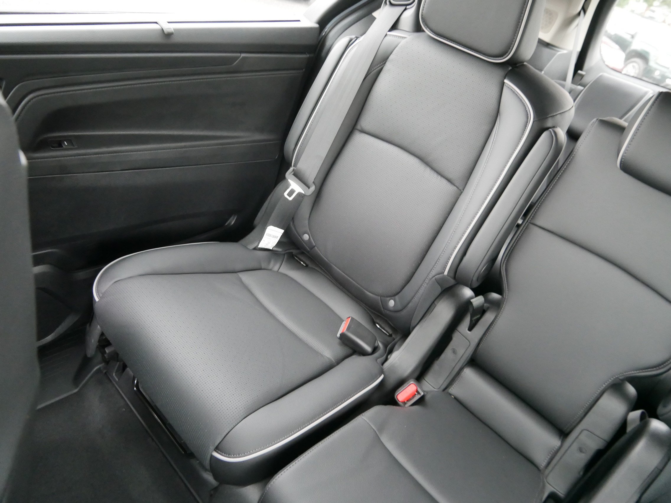 New 2027 Honda Odyssey Elite image 12