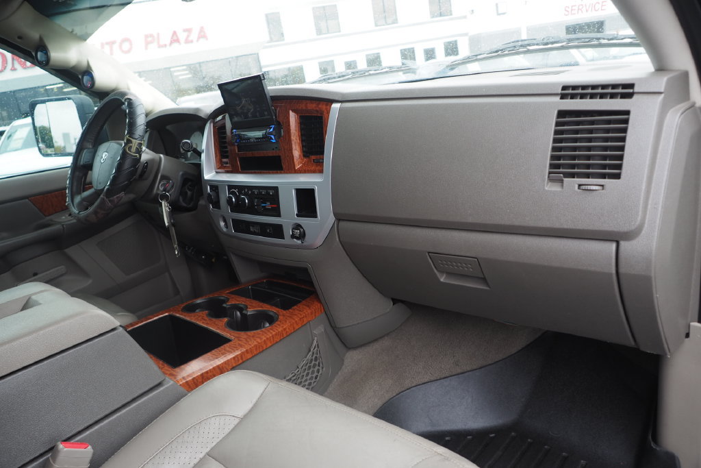 Used 2006 Dodge Ram 2500 Truck Laramie AWD/4WD image 19