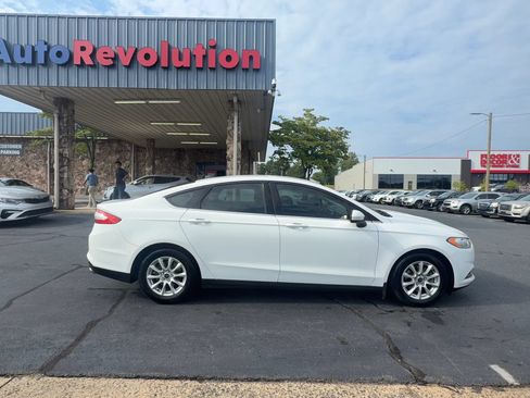Used 2016 Ford Fusion S FWD image 8