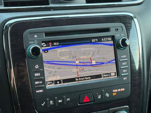 Used 2017 Buick Enclave Leather image 15