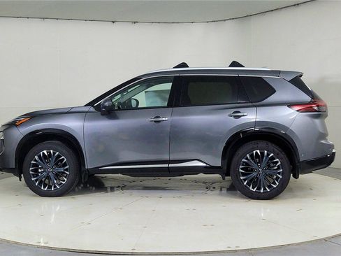 New 2026 Nissan Rogue Platinum w/ Platinum Premium Package image 4