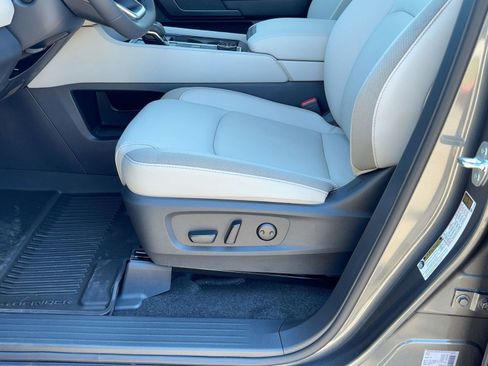 New 2025 Nissan Pathfinder SL w/ Cargo Package image 14