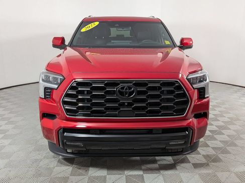 Used 2025 Toyota Sequoia Platinum AWD/4WD image 8