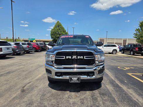 Used 2019 RAM 2500 Big Horn w/ Protection Group AWD/4WD image 2