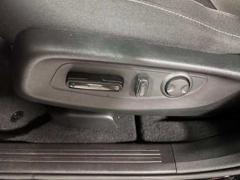 Certified 2024 Honda CR-V EX image 15