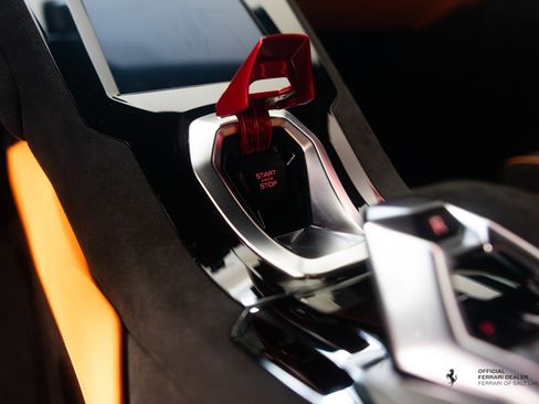 Used 2024 Lamborghini Huracan Tecnica RWD image 15