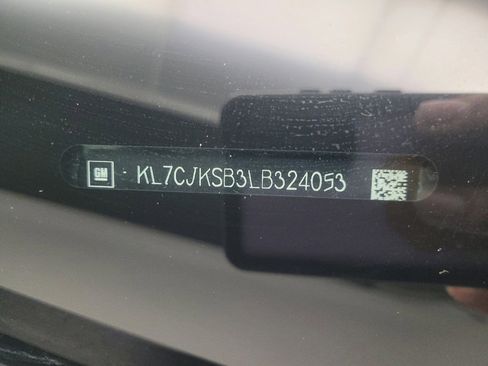 Used 2020 Chevrolet Trax LS w/ Tint and Cruise Package FWD image 33