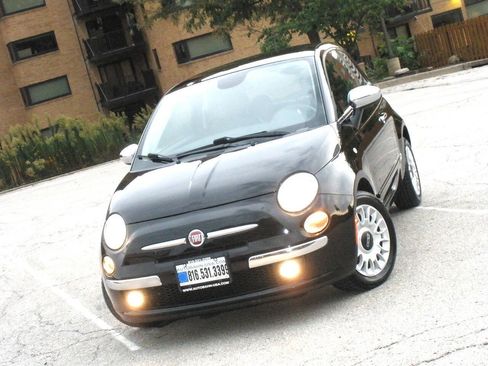 Used 2015 FIAT 500 Lounge w/ Luxury Leather Package FWD image 7