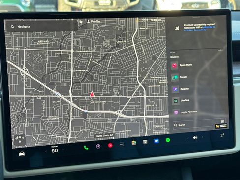 Used 2023 Tesla Model X image 18