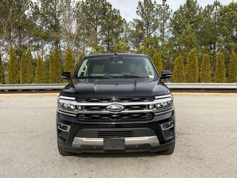 Used 2024 Ford Expedition Max Limited image 13
