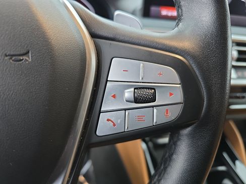 Used 2022 BMW X4 xDrive30i w/ Parking Assistance Package image 18