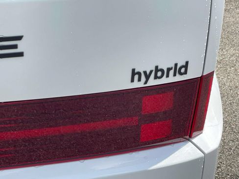 New 2026 Hyundai Santa Fe Calligraphy FWD image 11