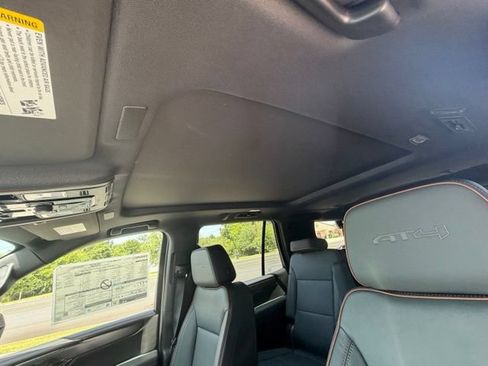 New 2026 GMC Yukon AT4 w/ AT4 Premium Package AWD/4WD image 15