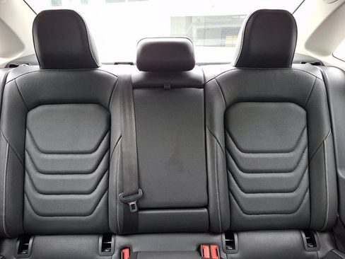 Certified 2022 Volkswagen Jetta SEL FWD image 19