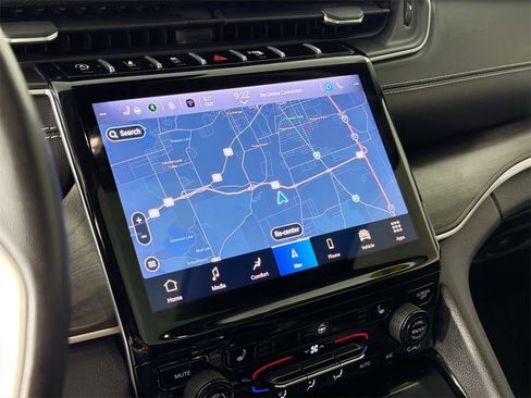 Used 2021 Jeep Grand Cherokee L Limited w/ Trailer Tow Prep Group image 13