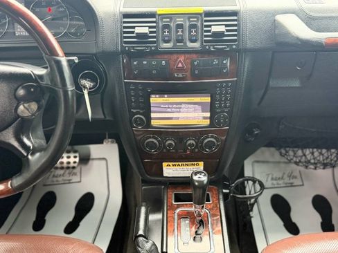 Used 2011 Mercedes-Benz G 550 image 15