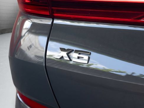 Used 2024 BMW X6 M60i AWD/4WD image 18