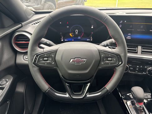 New 2026 Chevrolet Trax RS w/ Driver Confidence Package FWD image 28
