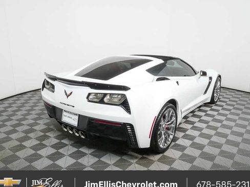 Certified 2015 Chevrolet Corvette Z06 w/ 3LZ Preferred Equipment Group image 24