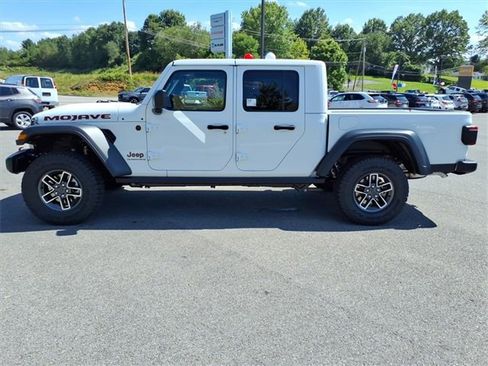 New 2025 Jeep Gladiator Mojave w/ Safety Group image 7