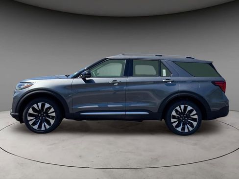 New 2026 Ford Explorer Platinum AWD/4WD image 2