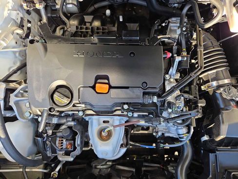 Used 2024 Honda HR-V EX-L image 14