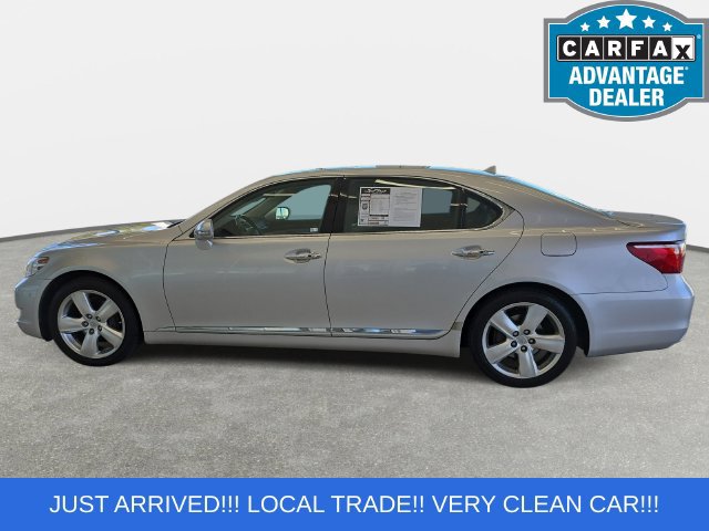 Used 2012 Lexus LS 460 L w/ Luxury Pkg RWD image 8