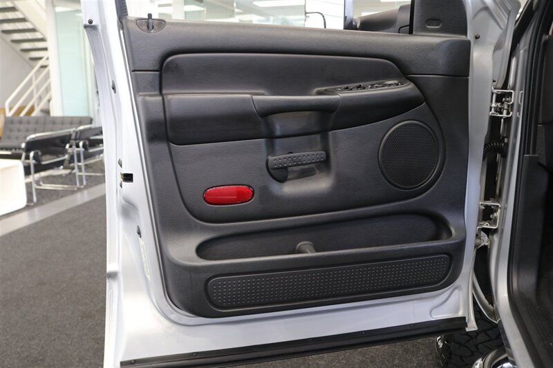 Used 2004 Dodge Ram 2500 Truck SLT w/ Trailer Tow Group AWD/4WD image 62
