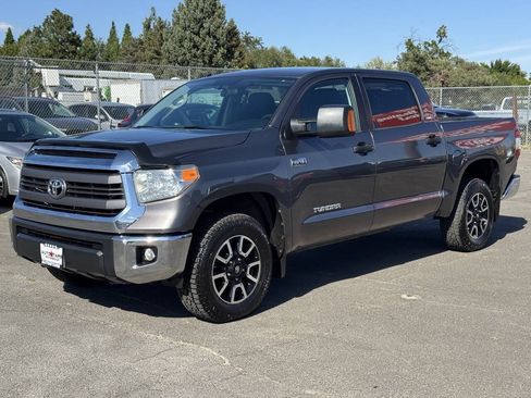 Used 2014 Toyota Tundra SR5 AWD/4WD image 1