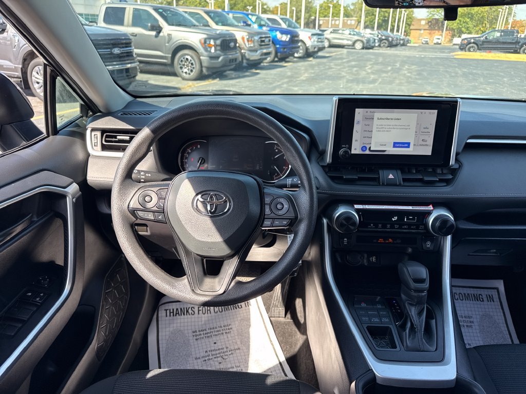 Used 2025 Toyota RAV4 LE AWD/4WD image 16