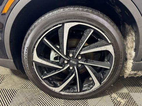 Certified 2023 Lincoln Corsair Reserve w/ Equipment Group 202A image 10