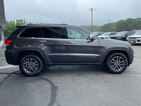 Used 2019 Jeep Grand Cherokee Limited AWD/4WD image 4