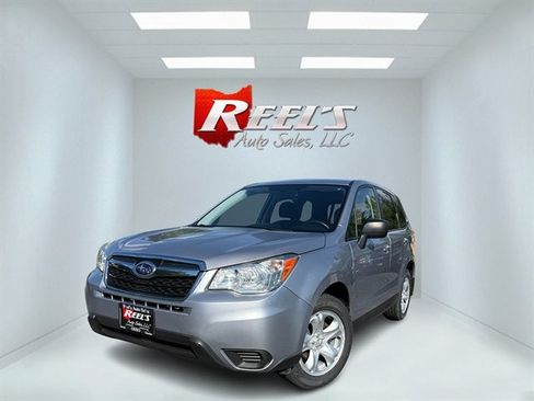 Used 2016 Subaru Forester 2.5i AWD/4WD image 1