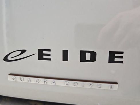 Used 2023 Jeep Grand Wagoneer L Series III w/ HD Trailer Tow Package AWD/4WD image 31