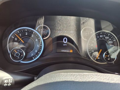 Used 2020 RAM 1500 Lone Star RWD image 11