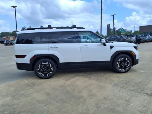 New 2026 Hyundai Santa Fe SEL image 2