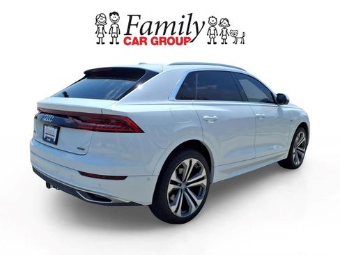 Used 2019 Audi Q8 Prestige w/ Towing Package AWD/4WD image 4