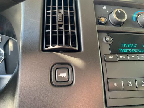 Used 2023 Chevrolet Express 3500 LS image 16