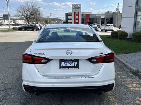 Certified 2023 Nissan Altima 2.5 SR FWD image 25