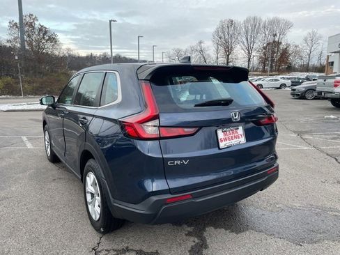 Used 2024 Honda CR-V LX image 8