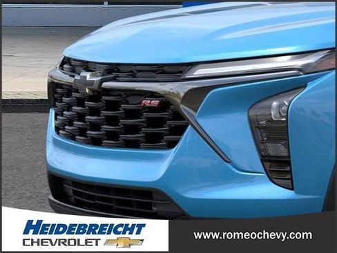 New 2025 Chevrolet Trax RS w/ Driver Confidence Package image 14