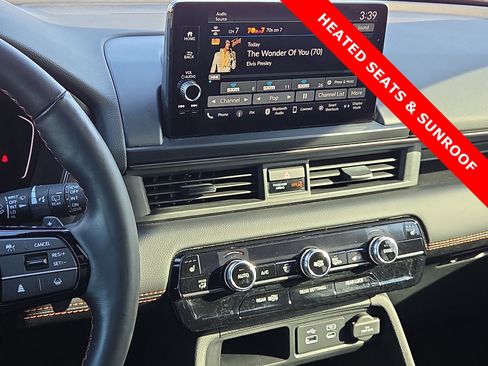 Used 2025 Honda Pilot TrailSport image 18