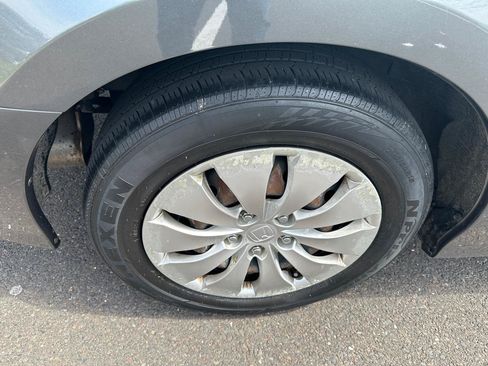 Used 2010 Honda Accord LX image 27