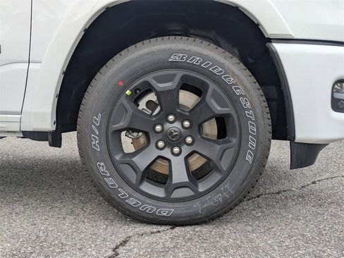 New 2026 RAM 1500 BIG HORN CREW CAB 4X4 5'7 BOX image 12