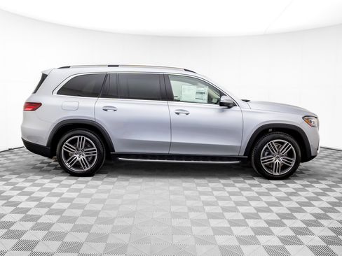 New 2026 Mercedes-Benz GLS 450 4MATIC image 7