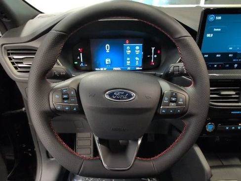 New 2026 Ford Escape ST-Line w/ Tech Pack #1 AWD/4WD image 14