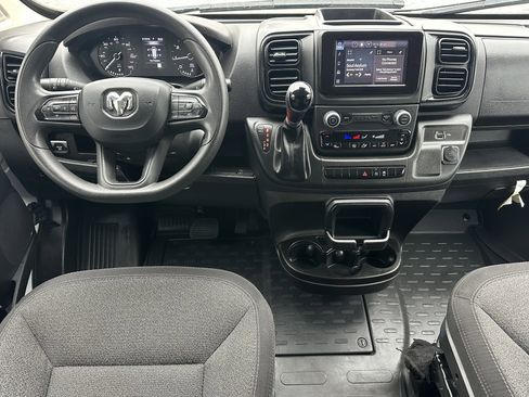 Used 2023 RAM ProMaster 2500 image 22