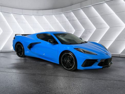 Used 2020 Chevrolet Corvette Stingray Premium Cpe w/ 3LT Preferred Equipment Group RWD image 1