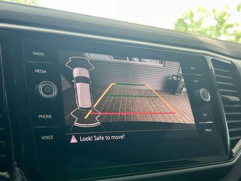 Certified 2021 Volkswagen Atlas SEL R-Line AWD/4WD image 27