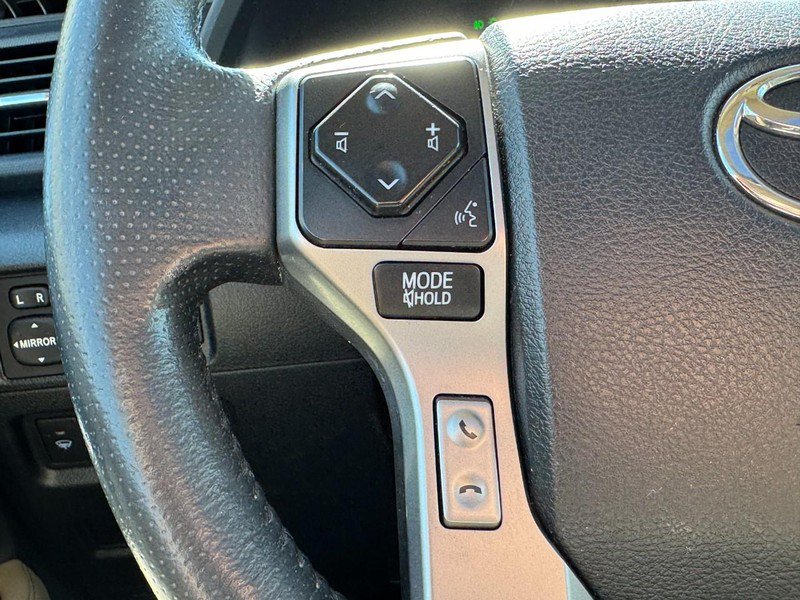 Used 2021 Toyota 4Runner SR5 Premium w/ Moonroof Package AWD/4WD image 16
